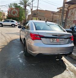 كرايسلر 200
